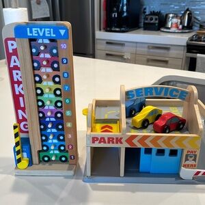 Melissa & Doug Wooden Parking Garage + Service Station Play Set | Cars Included